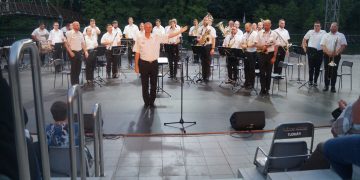 Zenei élményekben gazdag est a Hódmezővásárhelyi Helyőrségi Fúvószenekar koncertjén